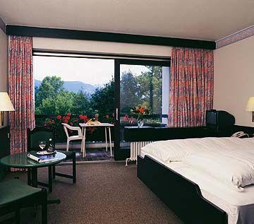 Hotel Ludwig Am Seidlpark Мурнау ам Щафелзе Екстериор снимка